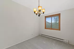 307 Cheviot Chase, Waukesha, WI 53186 - Photo 8