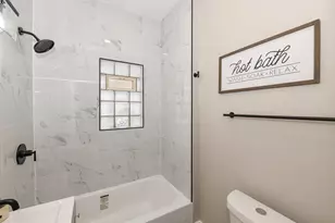 2426 N 55th St, Milwaukee, WI 53210 - Photo 18