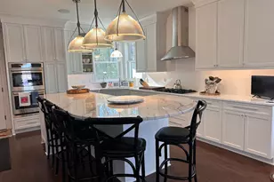 222 E Pleasant St, Oconomowoc, WI 53066 - Photo 8