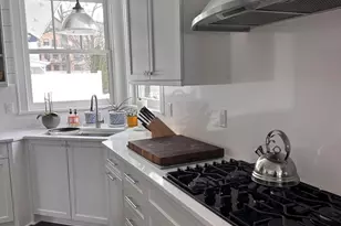 222 E Pleasant St, Oconomowoc, WI 53066 - Photo 12