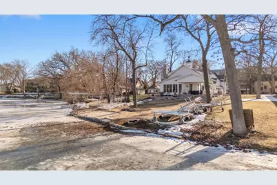 222 E Pleasant St, Oconomowoc, WI 53066 - Photo 42
