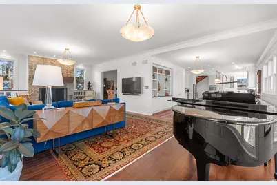 222 E Pleasant St, Oconomowoc, WI 53066 - Photo 16