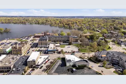 222 E Pleasant St, Oconomowoc, WI 53066 - Photo 46