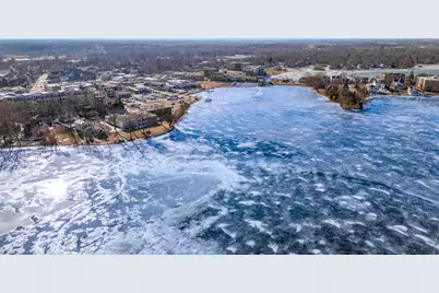 222 E Pleasant St, Oconomowoc, WI 53066 - Photo 32