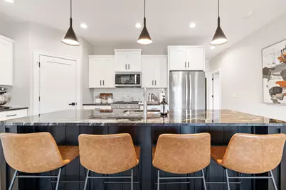 1878  Woodland Way #433-4, Slinger, WI 53086 - Photo 38