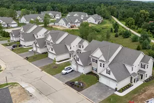 1878 Woodland Way, Slinger, WI 53086 - Photo 4