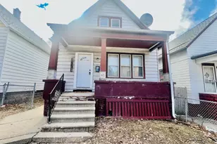 1225 W Keefe Ave, Milwaukee, WI 53206 - Photo 2