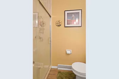 3326  Monarch Dr, Racine, WI 53406 - Photo 16