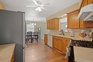 3326 Monarch Dr, Racine, WI 53406 - Photo 6