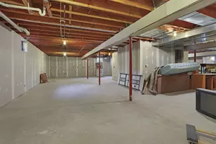 1343 40th Ct, Kenosha, WI 53144 - Photo 24