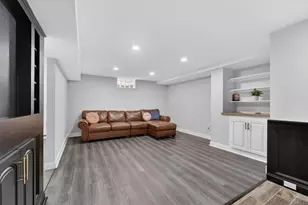 10514 W Lawn Ave, Milwaukee, WI 53225 - Photo 20