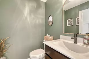 1721 Arthur's Pass, Oconomowoc, WI 53066 - Photo 16