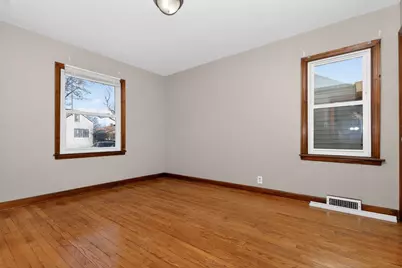 4418 N 67th St, Milwaukee, WI 53218 - Photo 14