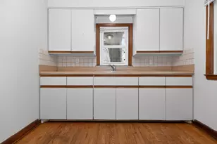 4418 N 67th St, Milwaukee, WI 53218 - Photo 8