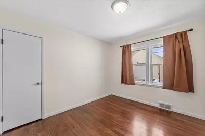 3471 N 96th St, Milwaukee, WI 53222 - Photo 8