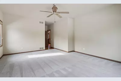 6748 S Yale Dr, Franklin, WI 53132 - Photo 20