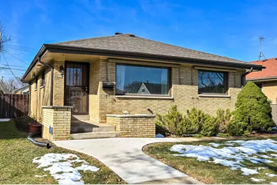 4209 N 71st St, Milwaukee, WI 53216 - Photo 2