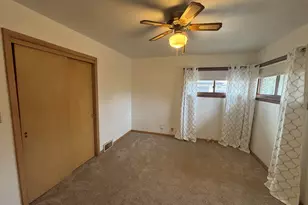 4209 N 71st St, Milwaukee, WI 53216 - Photo 10