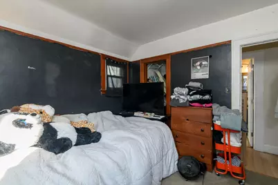 1749 S 69th St, West Allis, WI 53214 - Photo 16