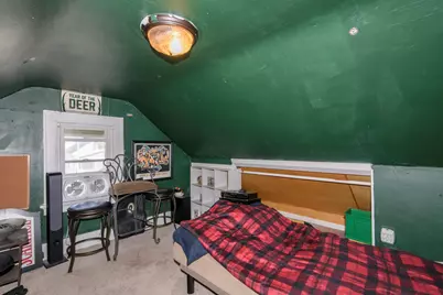 1749 S 69th St, West Allis, WI 53214 - Photo 22