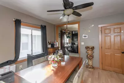 1749 S 69th St, West Allis, WI 53214 - Photo 8