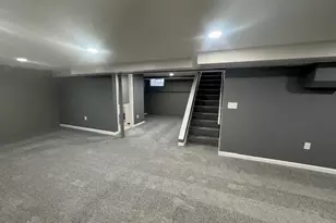 7720 W Bobolink Ave, Milwaukee, WI 53218 - Photo 24