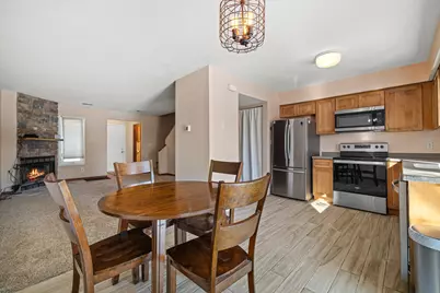 1523  Grandview Ct #4, Racine, WI 53139 - Photo 18