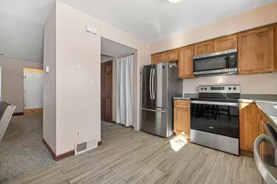 1523  Grandview Ct #4, Racine, WI 53139 - Photo 24