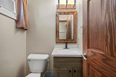 1523  Grandview Ct #4, Racine, WI 53139 - Photo 8
