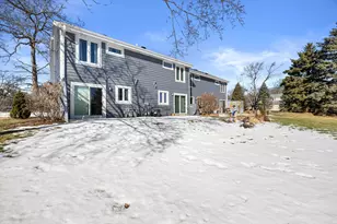 1523 Grandview Ct, Racine, WI 53139 - Photo 30