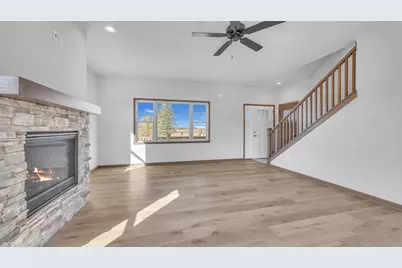 W1298  Floral Park Ln, Osceola, WI 53010 - Photo 4