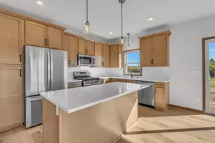 W1298 Floral Park Ln, Osceola, WI 53010 - Photo 8