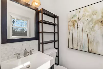 15613 W Riviera Dr, New Berlin, WI 53151 - Photo 8