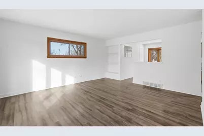 10532 W Birch Ave, Milwaukee, WI 53225 - Photo 2