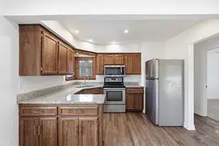 10532 W Birch Ave, Milwaukee, WI 53225 - Photo 6