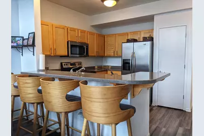 2121 S Kinnickinnic Ave #110, Milwaukee, WI 53207 - Photo 1