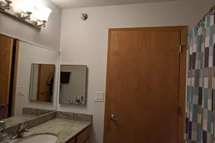 2121 S Kinnickinnic Ave, Milwaukee, WI 53207 - Photo 10