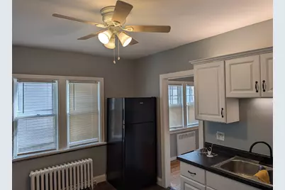 2944 N 48th St, Milwaukee, WI 53210 - Photo 8