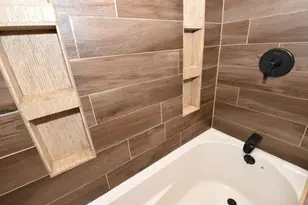 230 N 111th St, Wauwatosa, WI 53226 - Photo 20