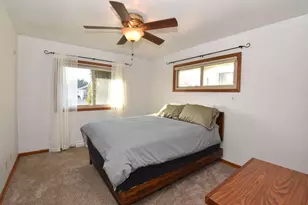 230 N 111th St, Wauwatosa, WI 53226 - Photo 12