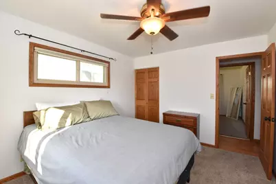 230 N 111th St, Wauwatosa, WI 53226 - Photo 14