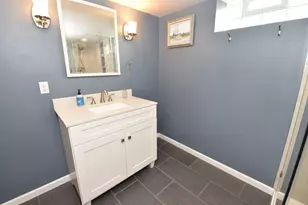 230 N 111th St, Wauwatosa, WI 53226 - Photo 28