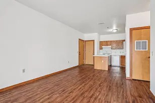 134 Main St, Racine, WI 53403 - Photo 28