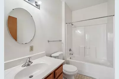 134  Main St, Racine, WI 53403 - Photo 36