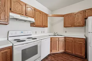 134 Main St, Racine, WI 53403 - Photo 30