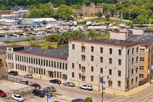 134 Main St, Racine, WI 53403 - Photo 2