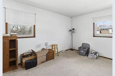 4436 S 90th St, Greenfield, WI 53228 - Photo 38