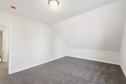 2028 N 23rd St, Milwaukee, WI 53205 - Photo 16