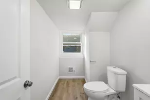 2028 N 23rd St, Milwaukee, WI 53205 - Photo 14