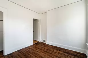 2857 N 34th St, Milwaukee, WI 53210 - Photo 10